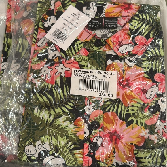 NWT Disney Mickey Mouse Tropical Hibiscus Floral Print Short Sleeved Button Down - Picture 3 of 4